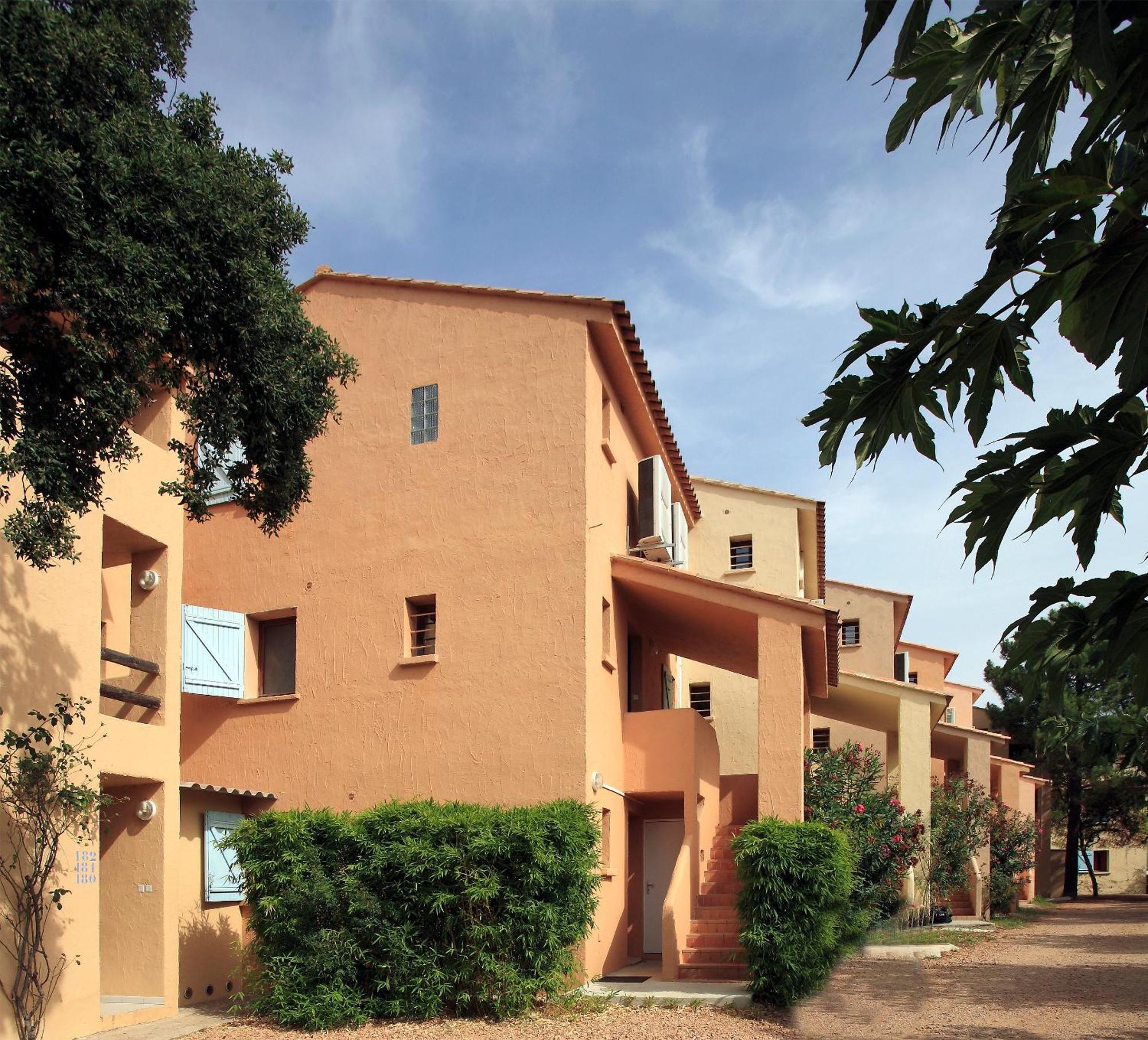 Residence Lago Verde Порто-Веккьо Экстерьер фото