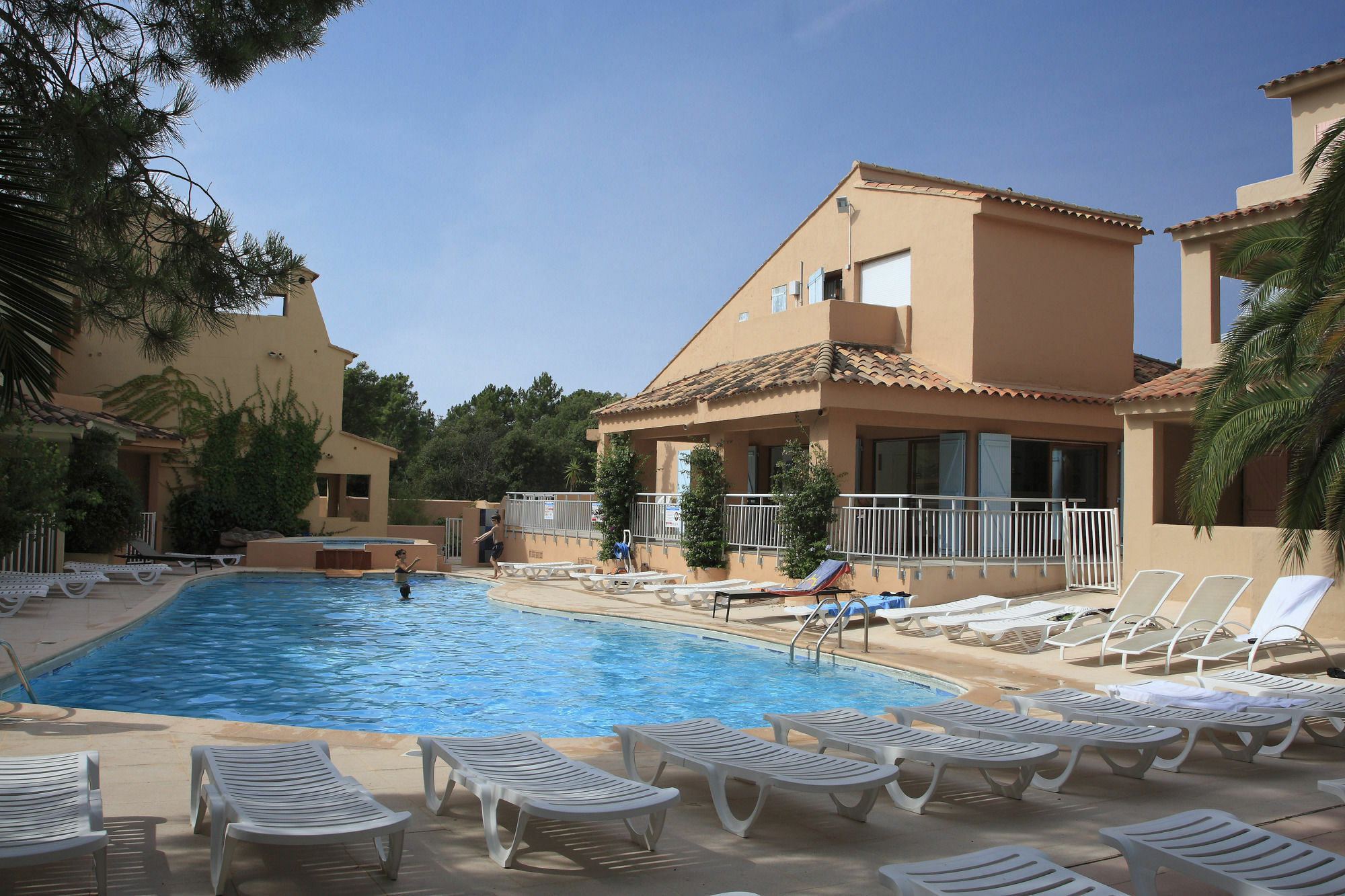 Residence Lago Verde Порто-Веккьо Экстерьер фото